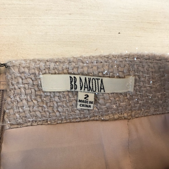 BB Dakota Skirt - Picture 3 of 6